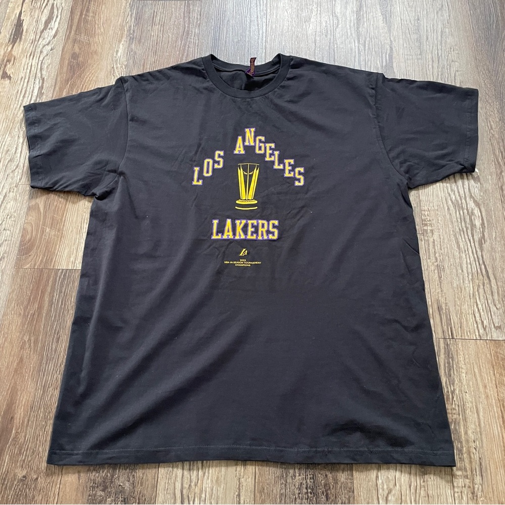 Los Angeles Lakers tournament shirt XL